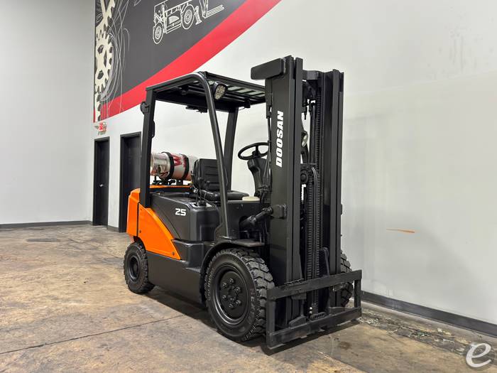 2017 Doosan G25N-7