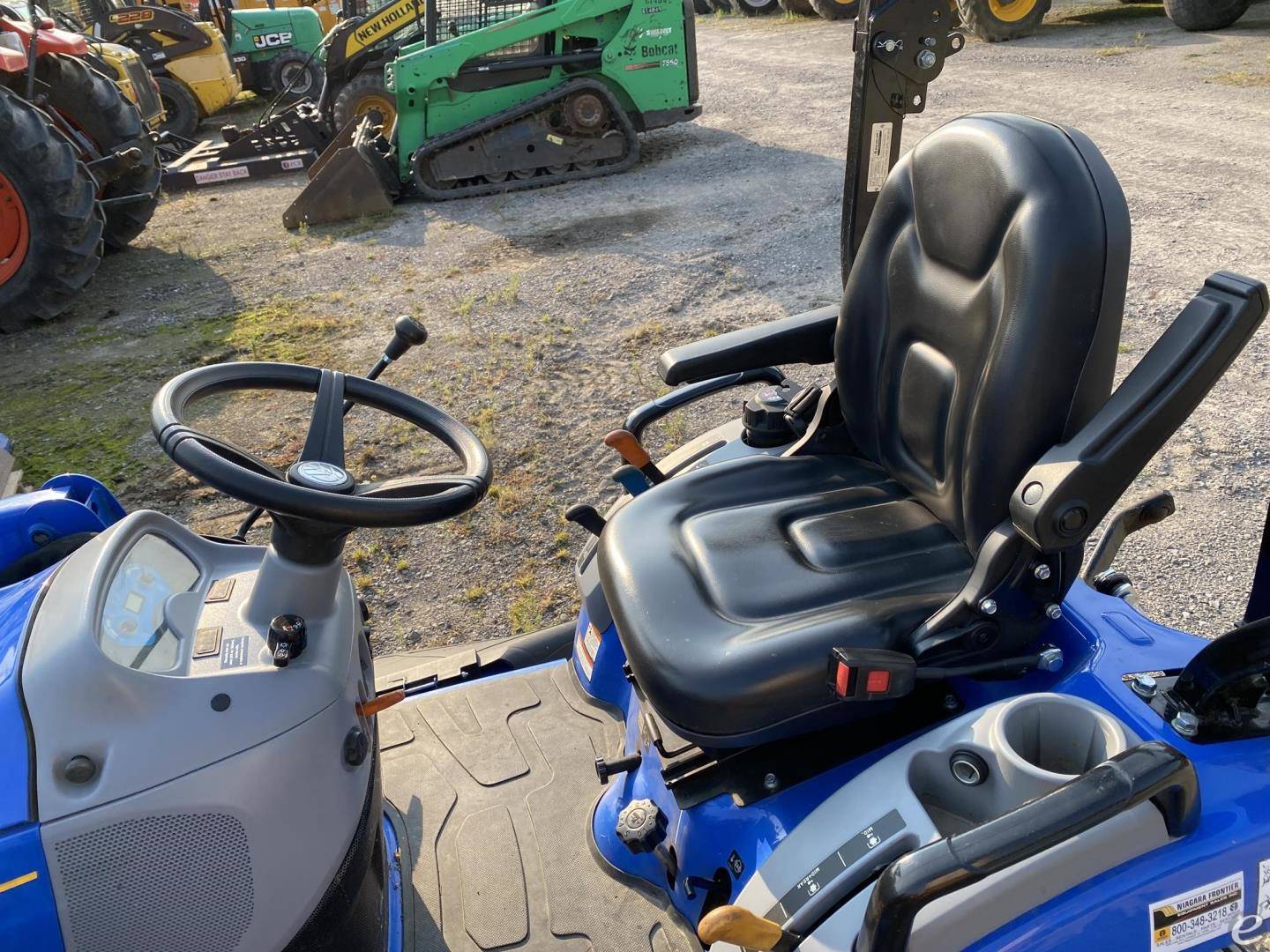 2021 New Holland WORKMASTER 25S