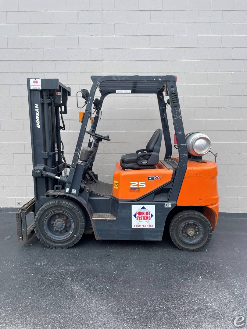 2014 Doosan G25G