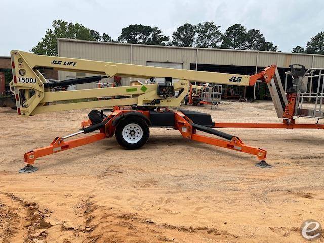 2018 JLG T500J