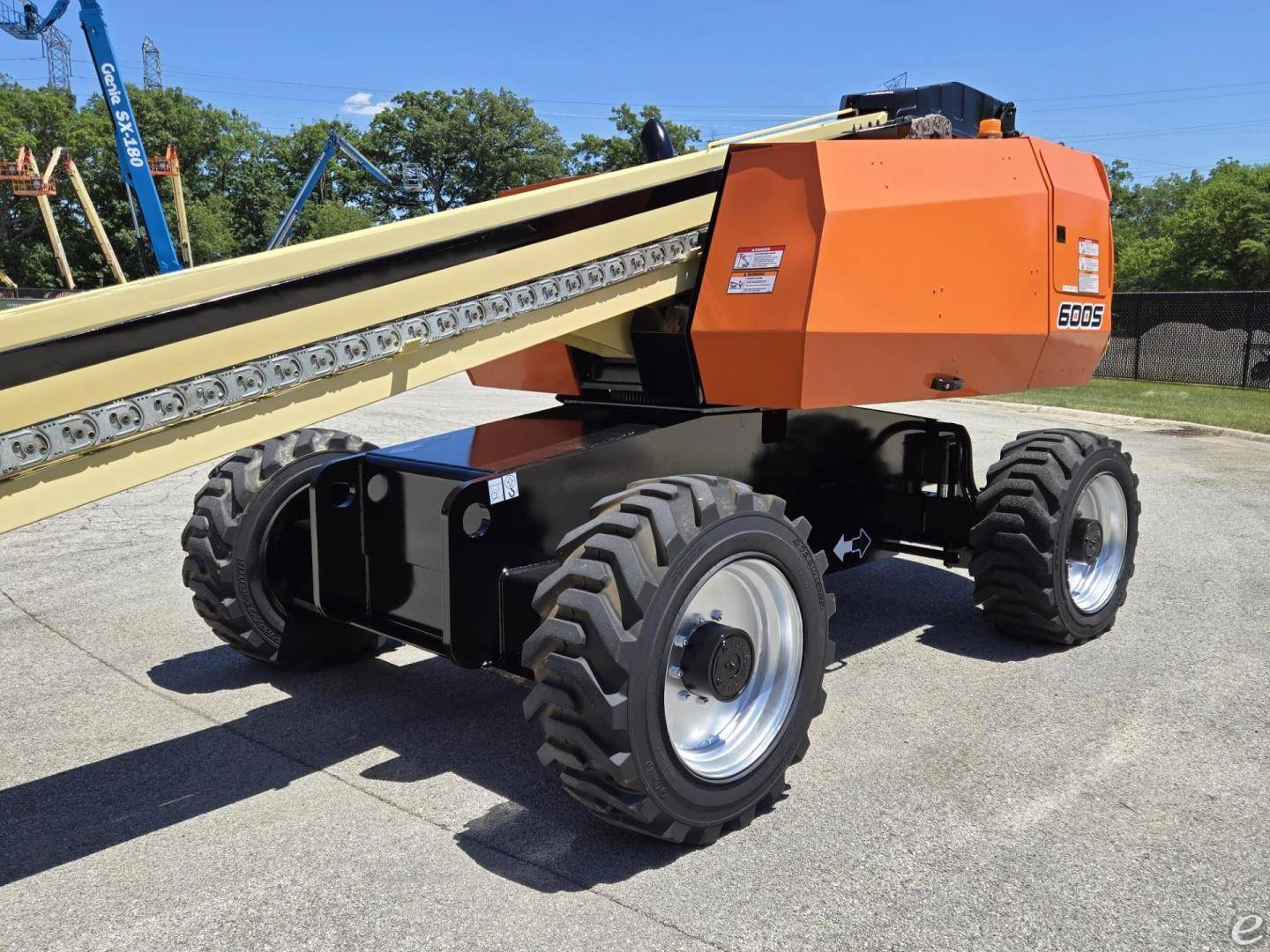 2013 JLG 600S