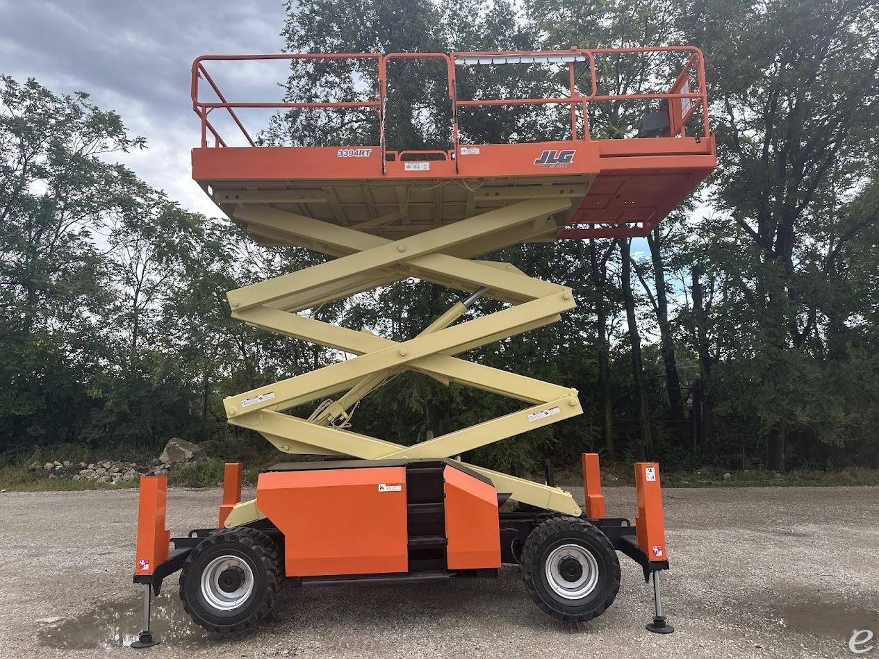 2015 JLG 3394RT