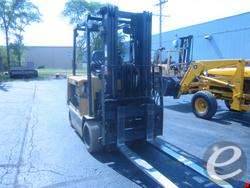 2005 Cat E8000