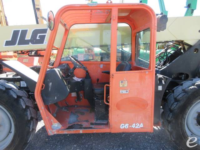 2014 JLG G6-42A