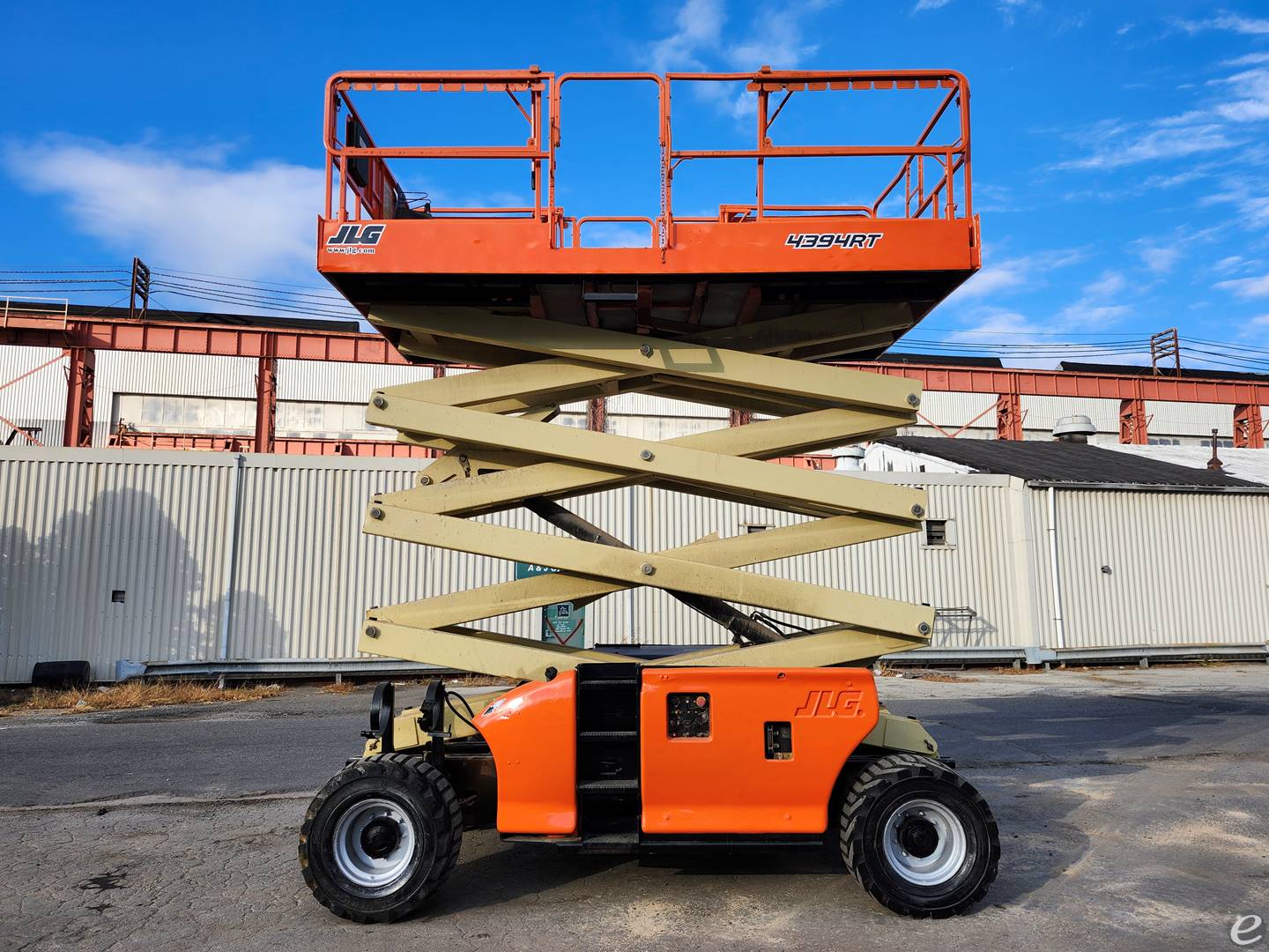 JLG 4394RT