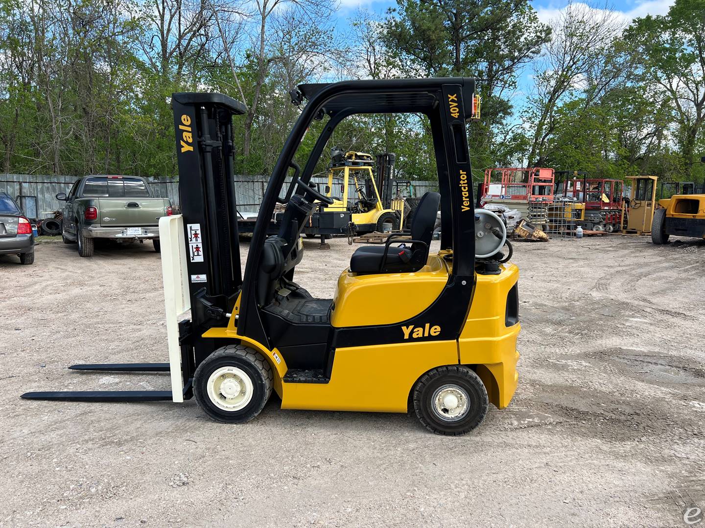 2009 Yale GLP040VX