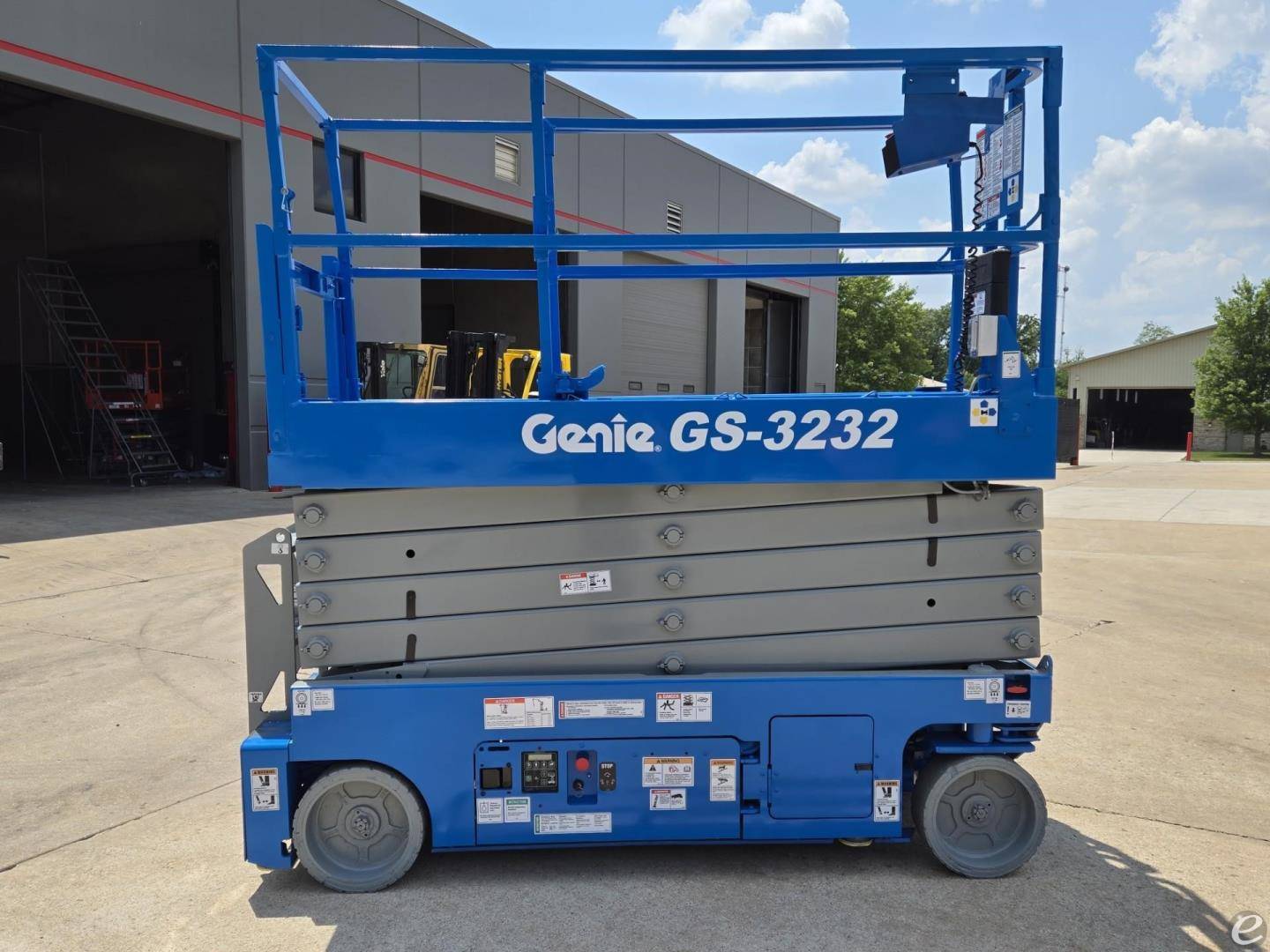 2015 Genie GS3232