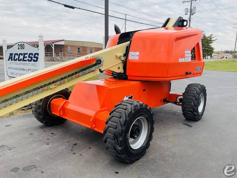 2016 JLG 400S