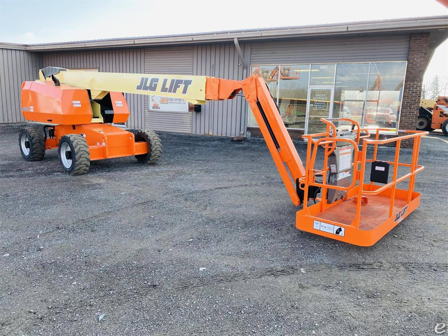 2011 JLG 660SJ