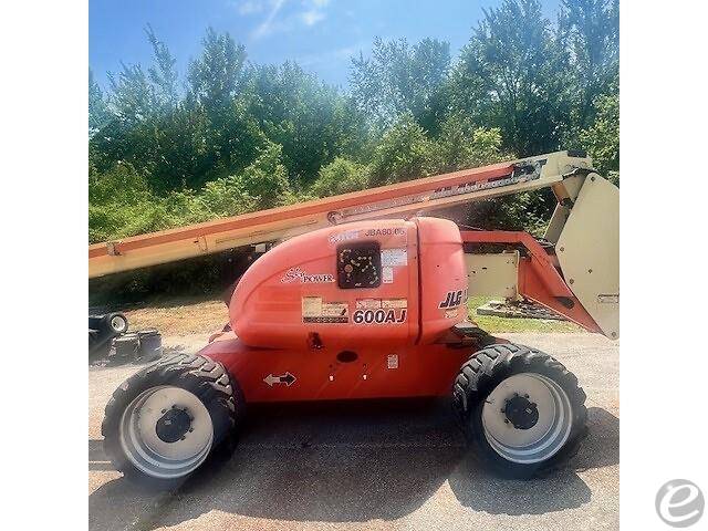 2015 JLG 600AJ