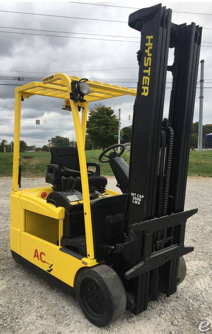 2010 Hyster J35ZT