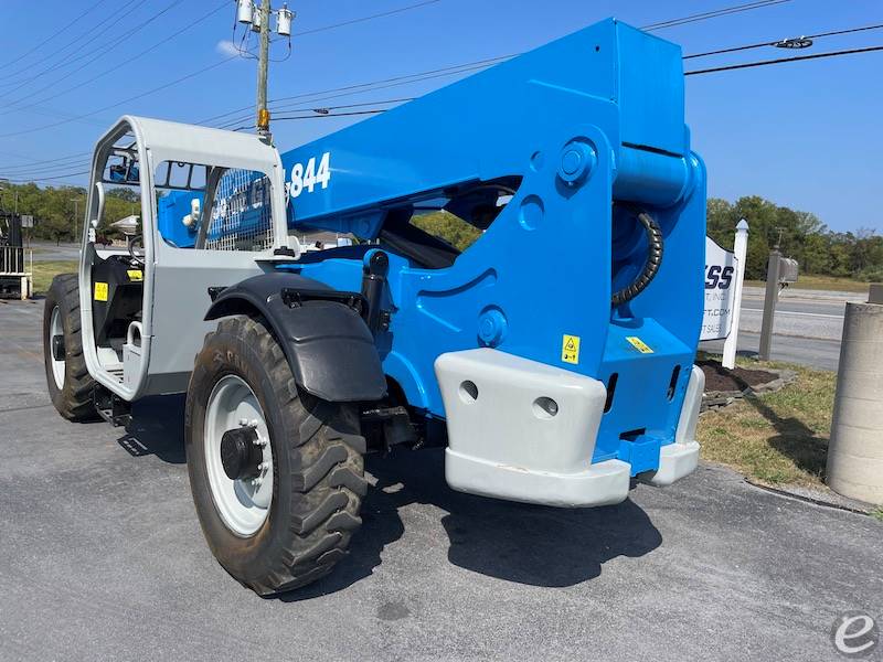 2013 Genie GTH-844