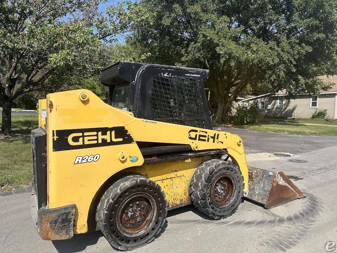 2019 Gehl R260