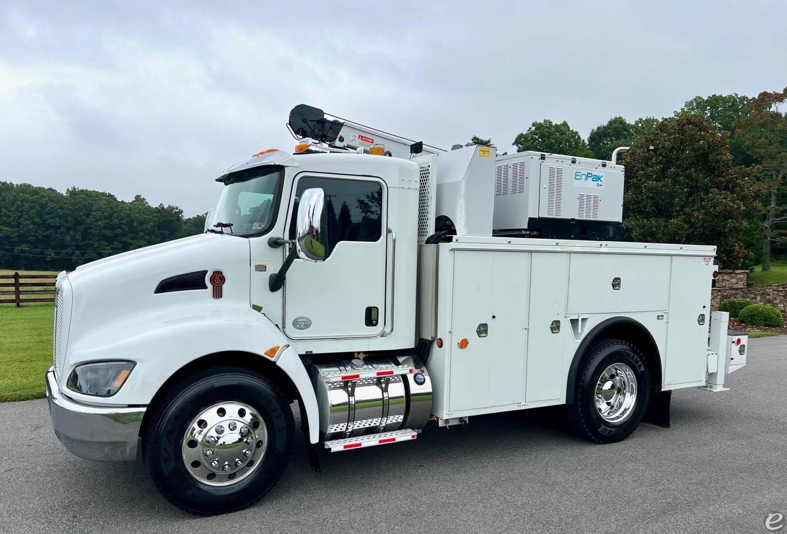 2015 Kenworth T270