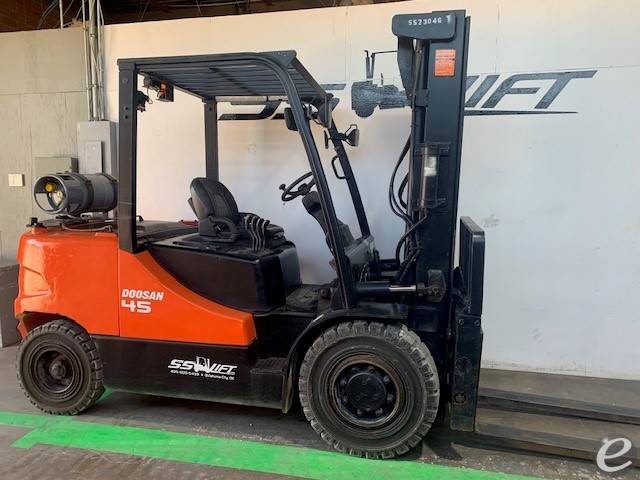 Doosan G45S-5