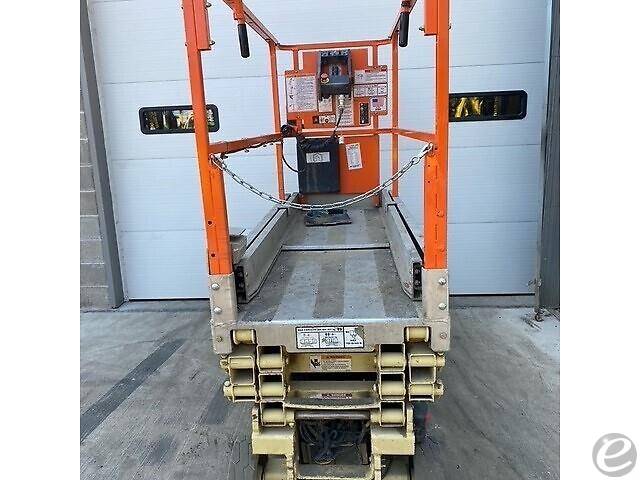 2006 JLG 1930ES