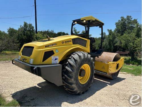 2019 Bomag BW211D-5