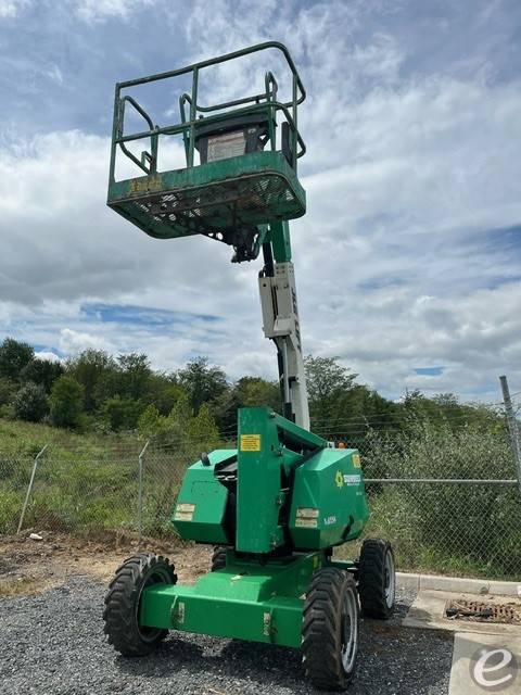 2016 JLG 340AJ