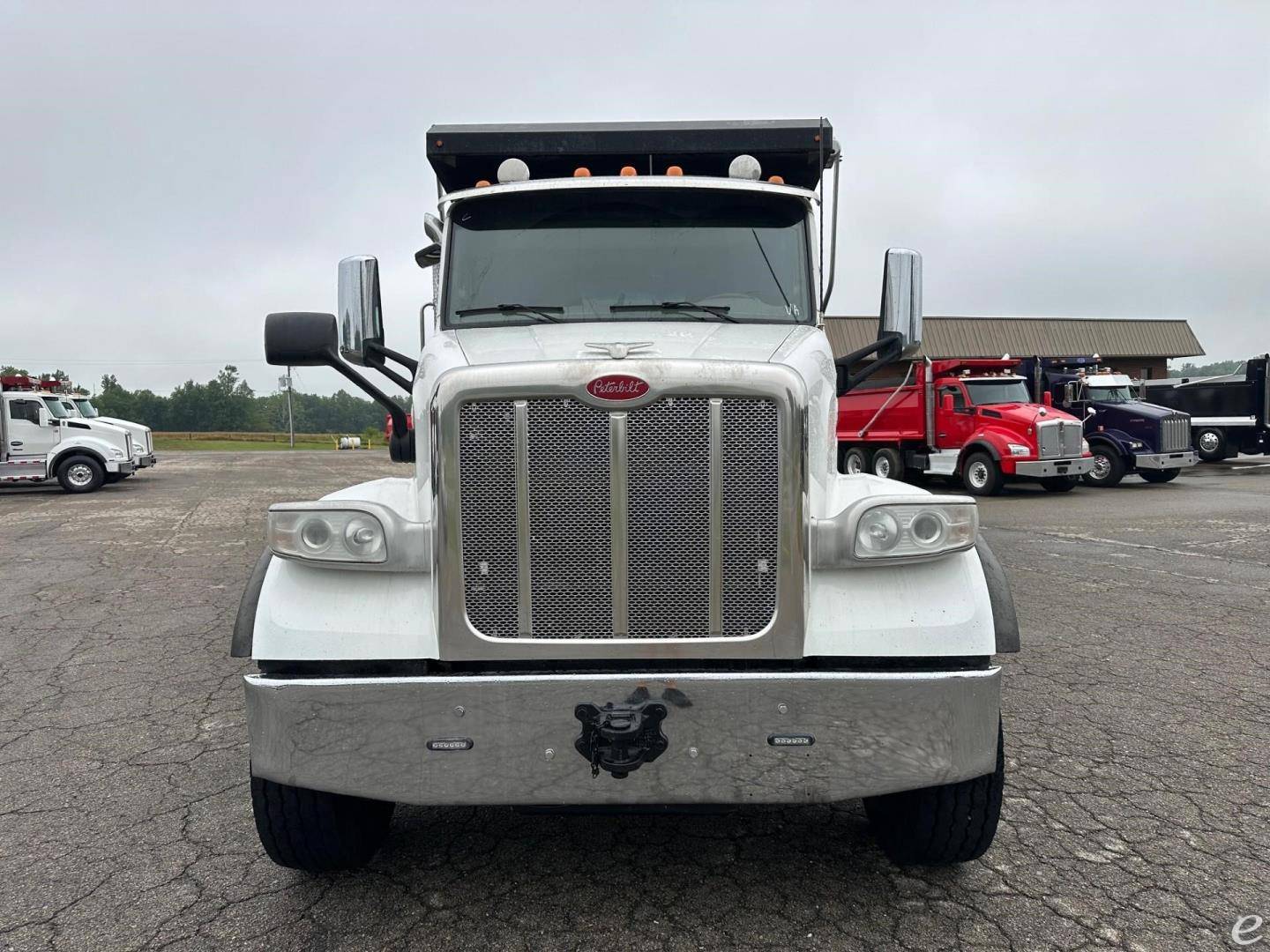 2017 Peterbilt 567