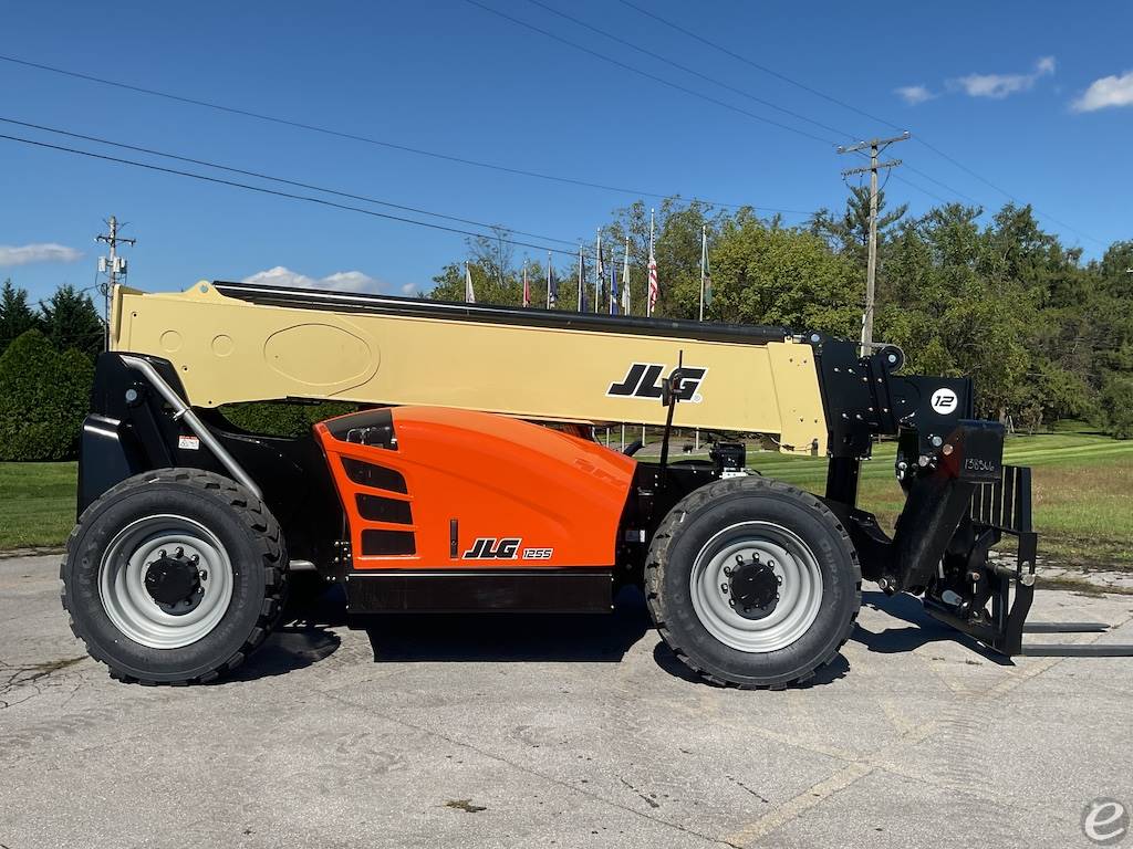 2024 JLG 1255