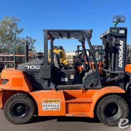 2017 Doosan D70S-7