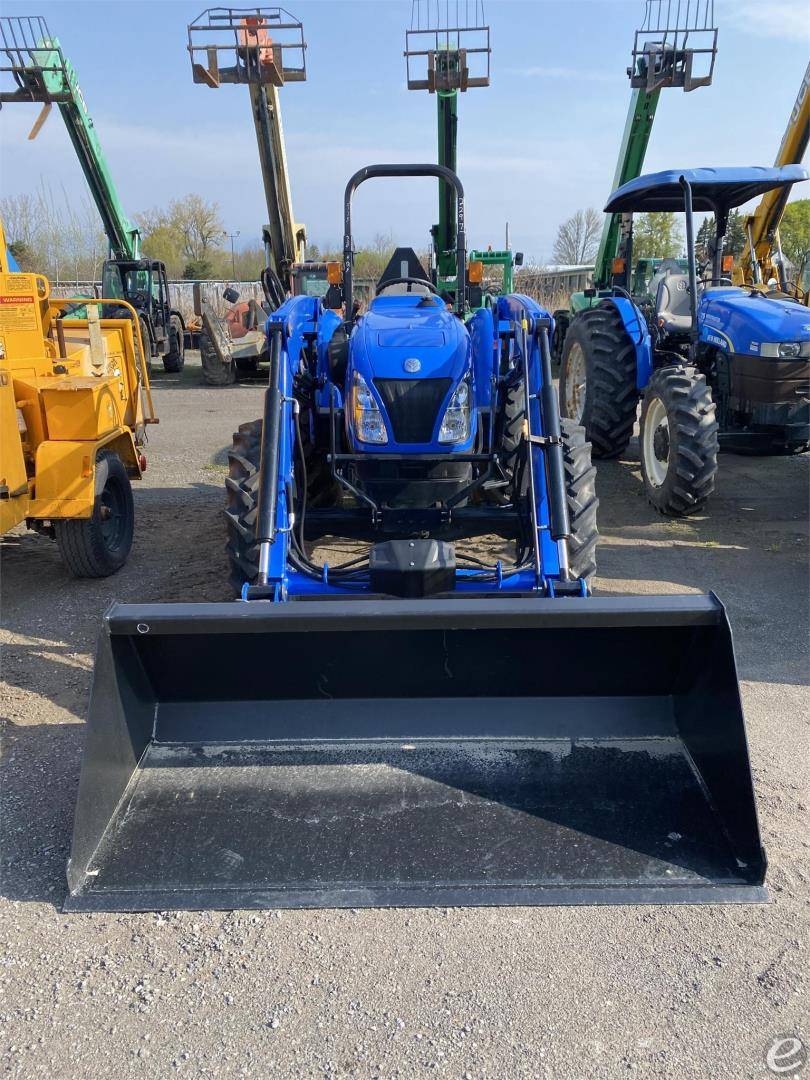 2022 New Holland WORKMASTER 70