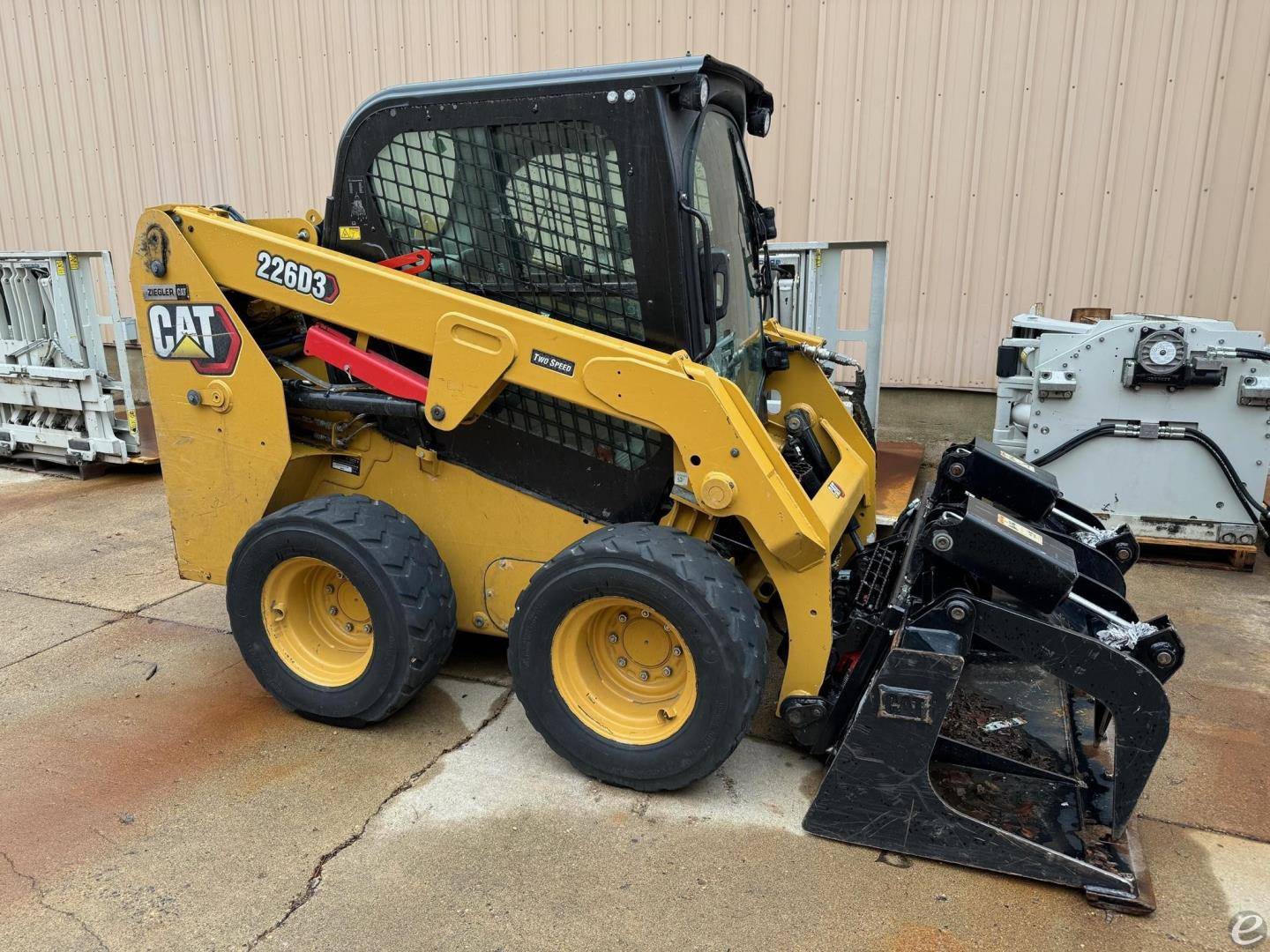 2020 Cat 226D