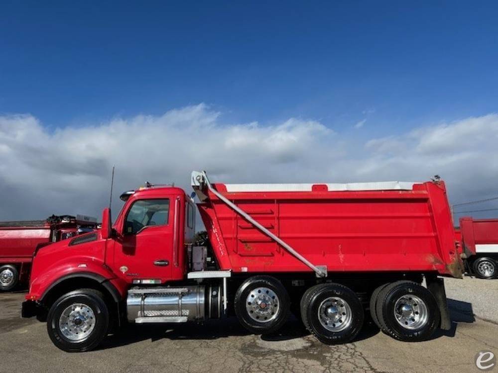 2020 Kenworth T880