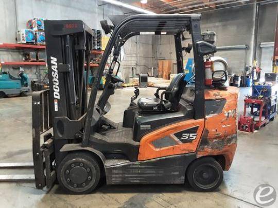 2020 Doosan GC35S-9