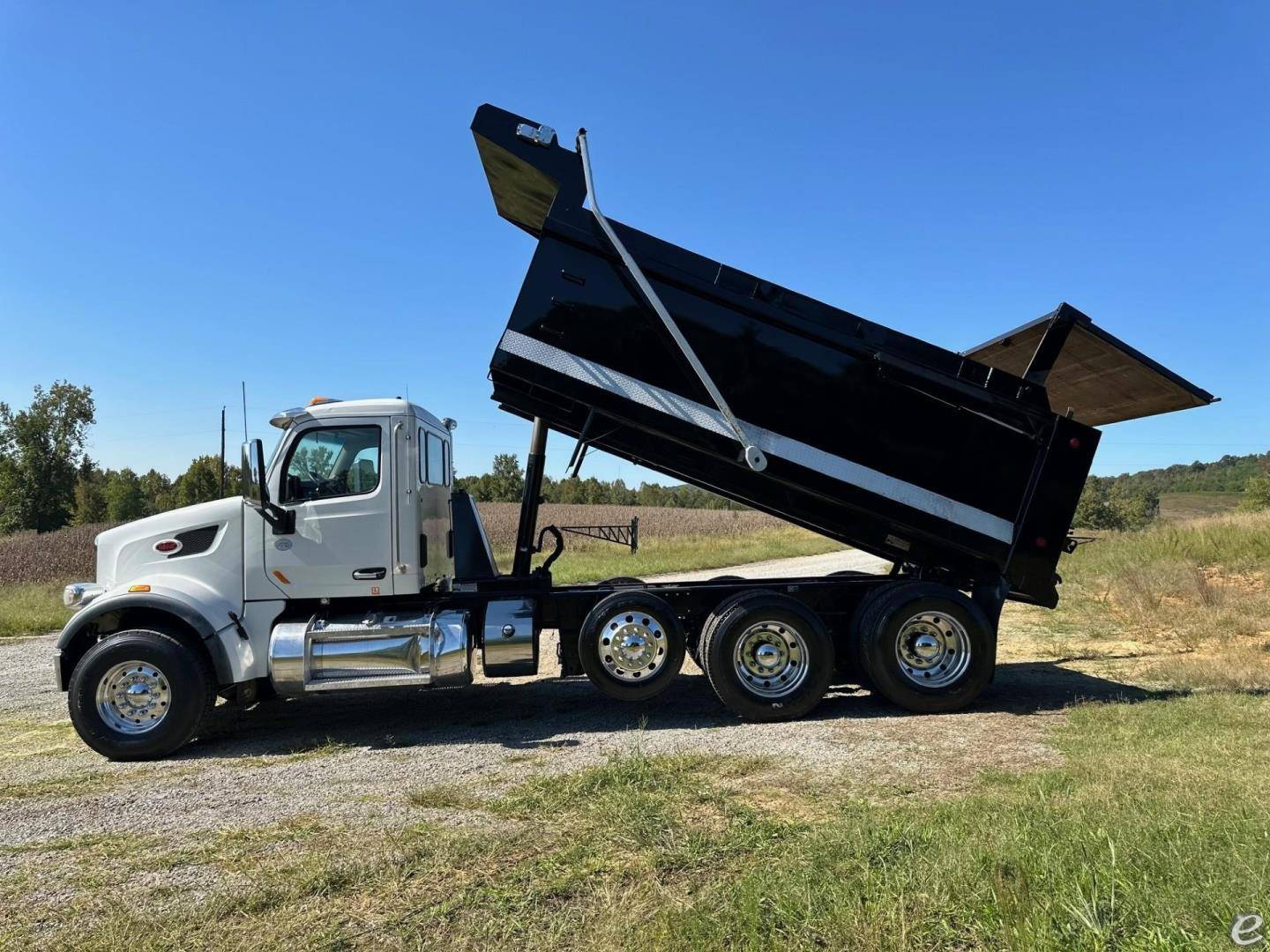 2019 Peterbilt 567