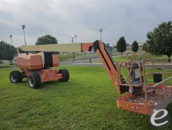 2015 JLG 800AJ