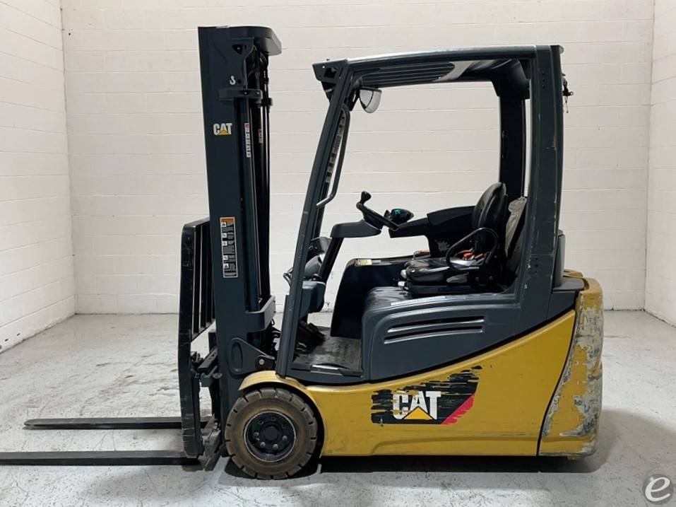 2017 Cat 2ET4000