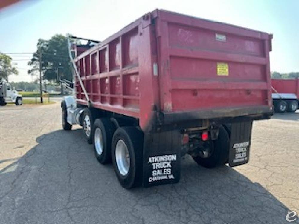 2017 Peterbilt 567