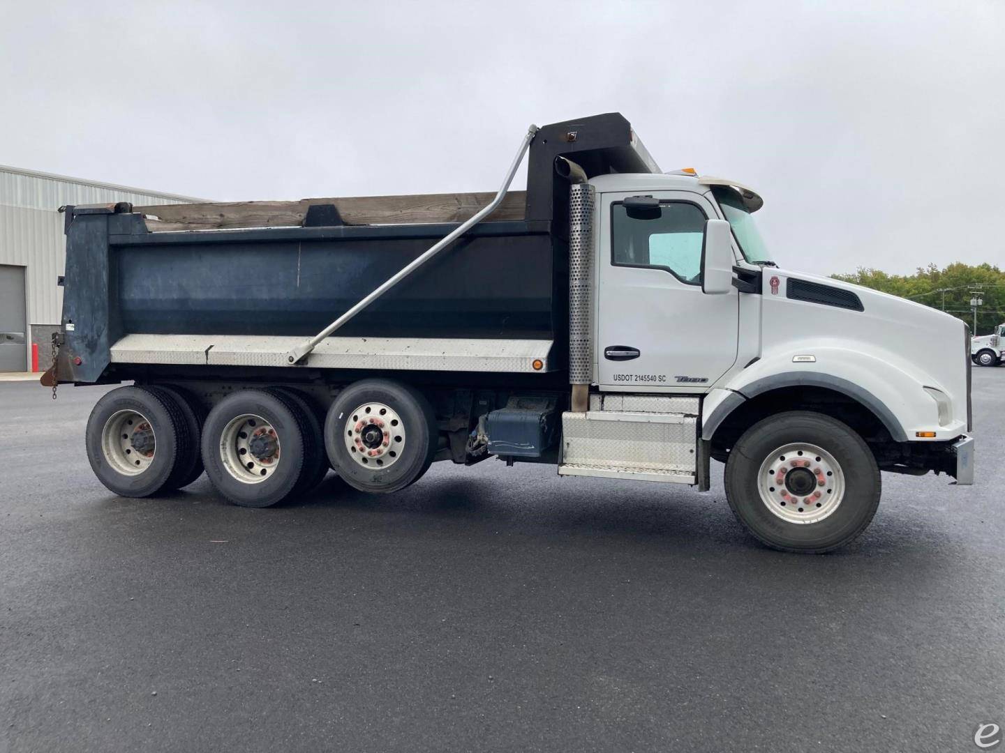 2017 Kenworth T880