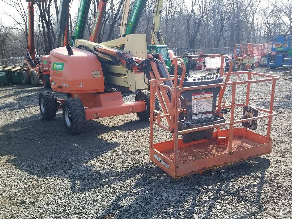 2015 JLG 450AJ