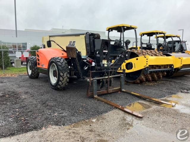 2019 JLG 1255