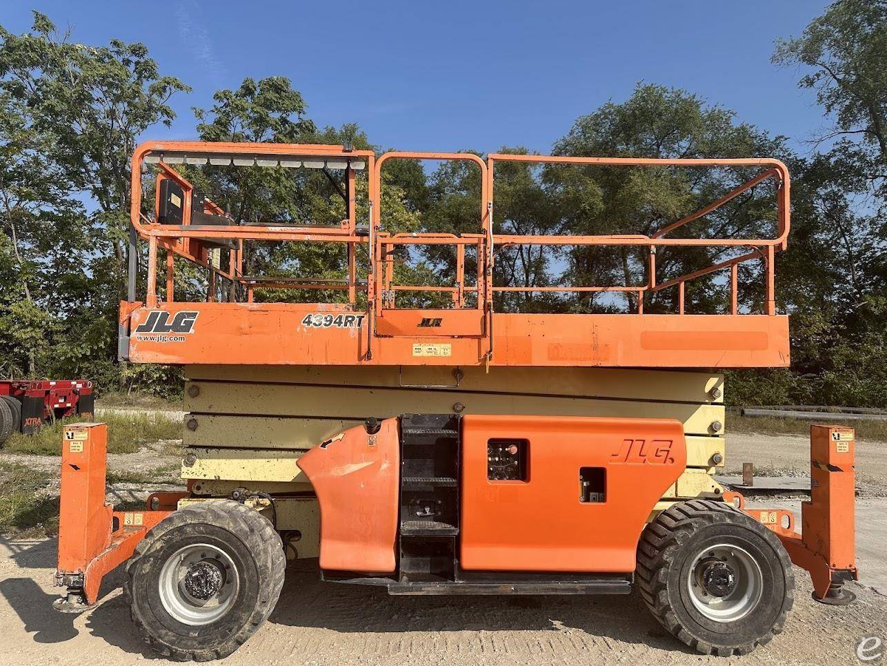 2014 JLG 4394RT