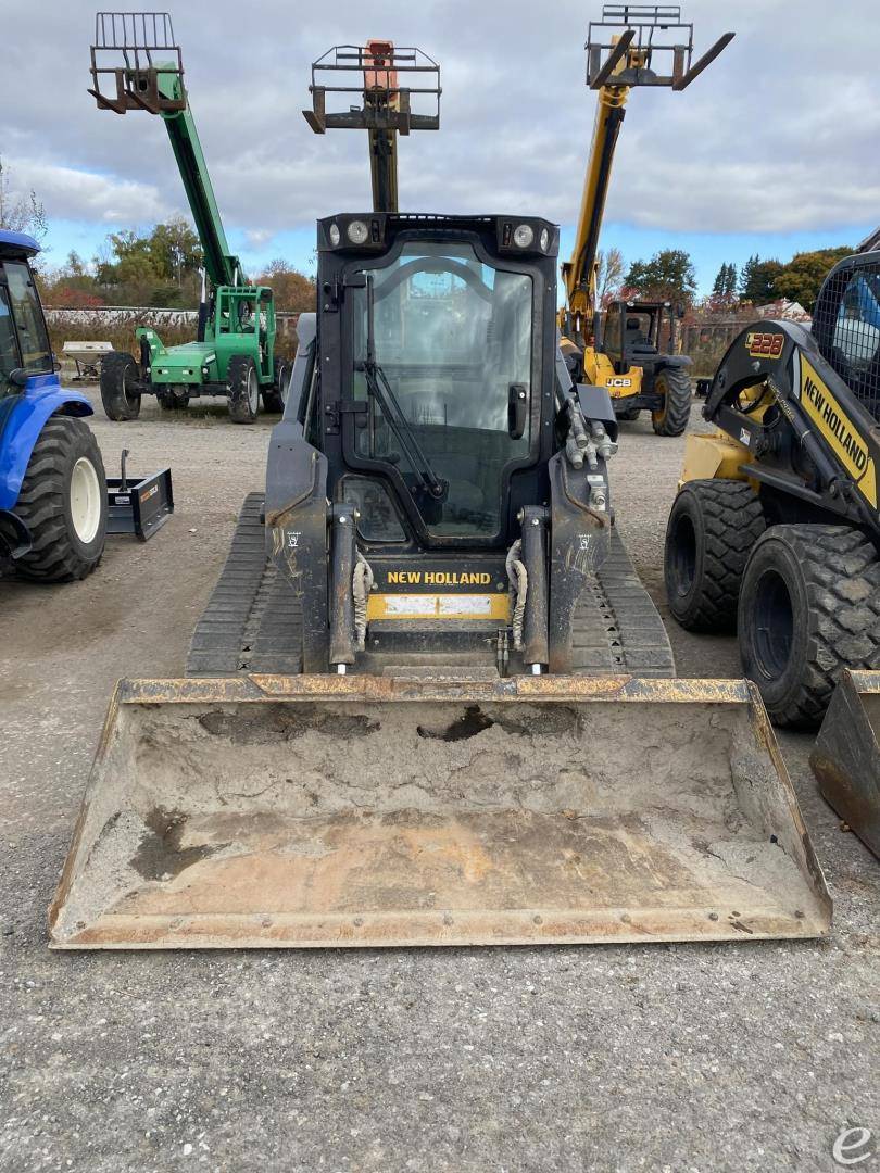 2019 New Holland C237