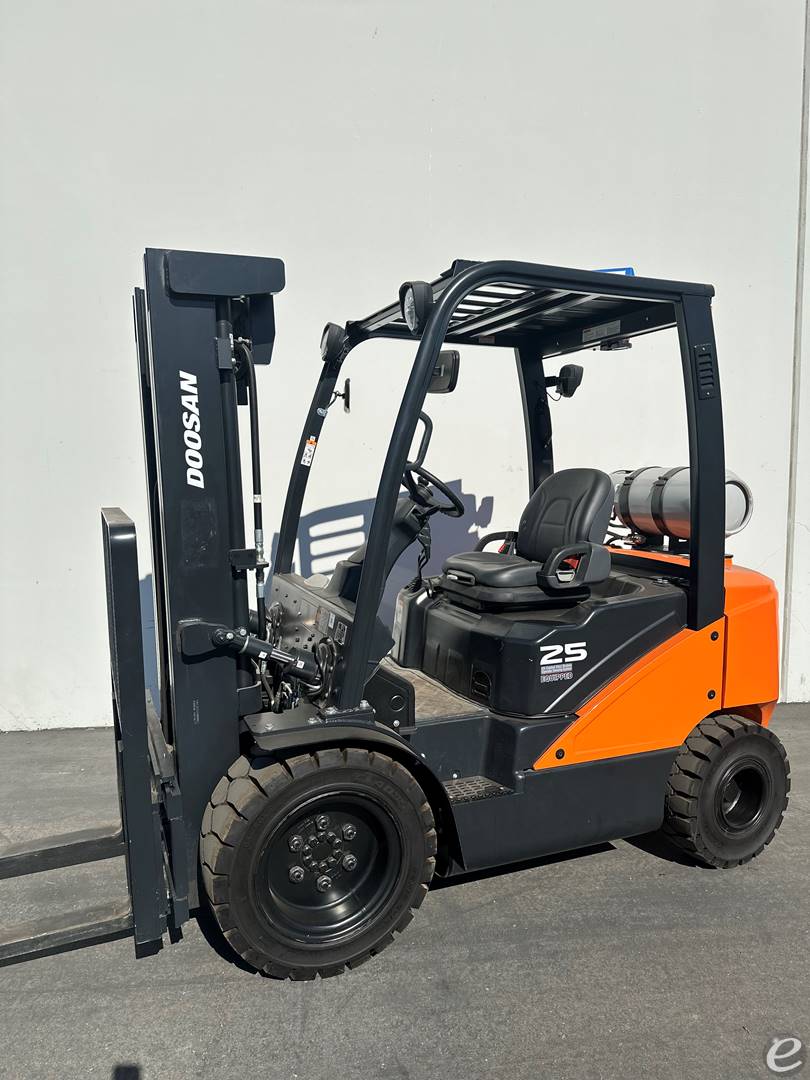 2021 Doosan G25N-7LP