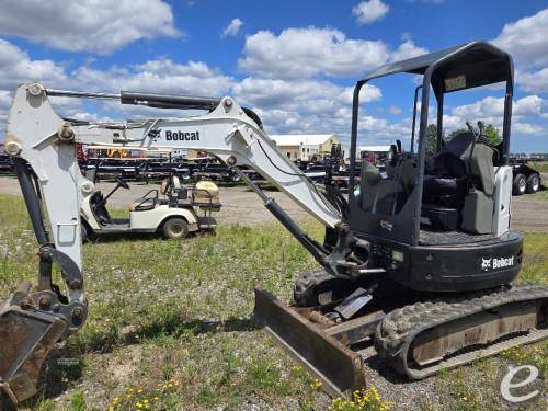 2015 Bobcat E26