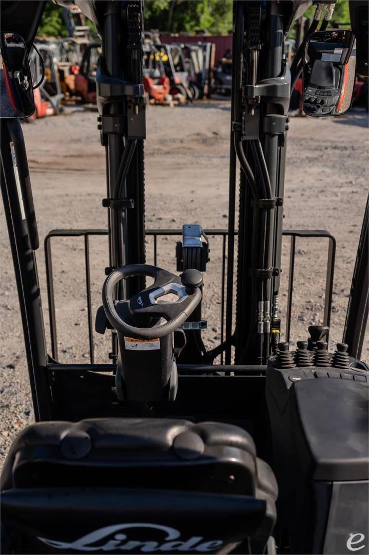 2021 Linde H25T