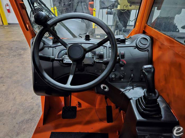 2011 JLG G12-55A