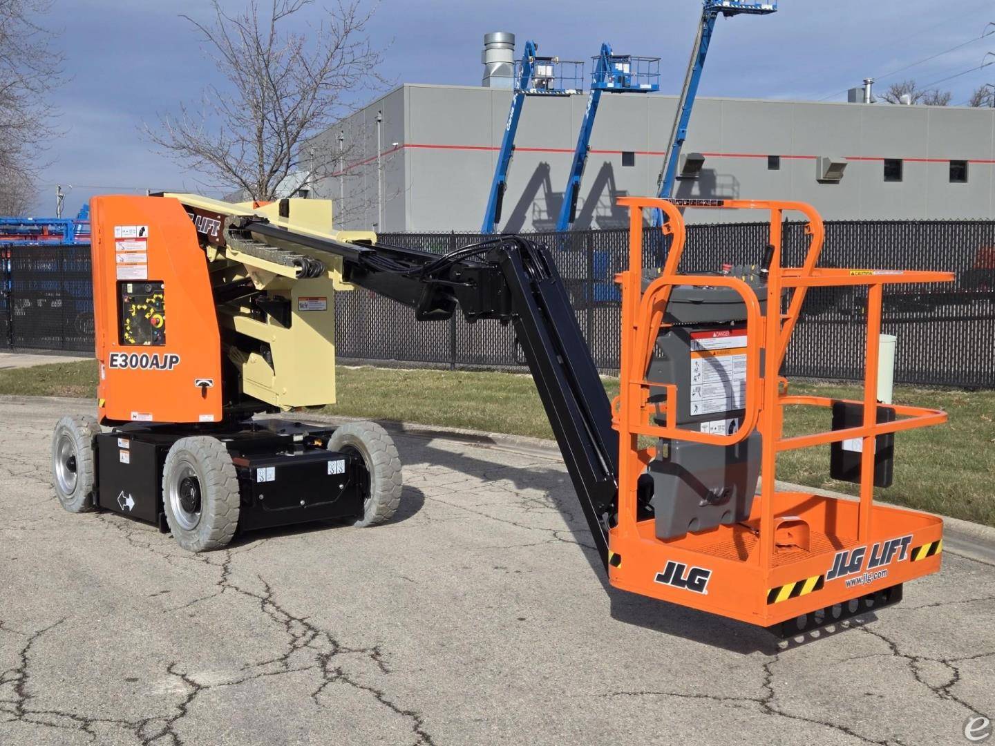 2015 JLG E300AJP