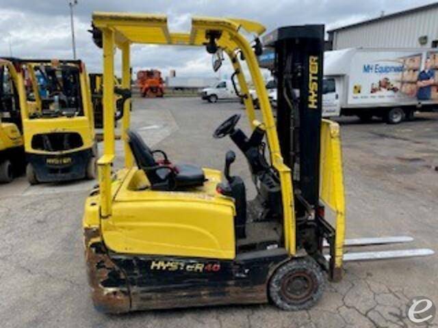 2017 Hyster J35XNT