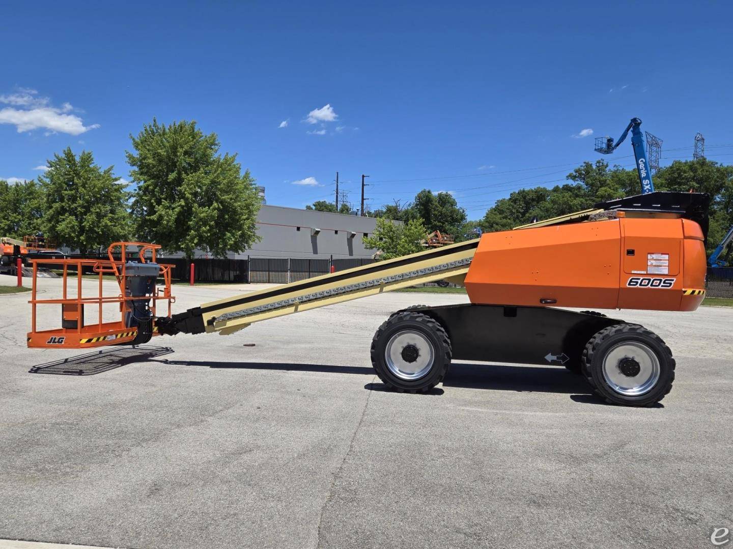 2013 JLG 600S