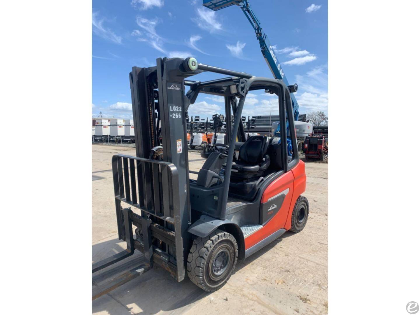 2022 Linde H25T