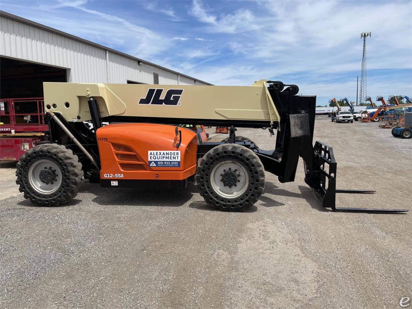 2013 JLG G12-55A