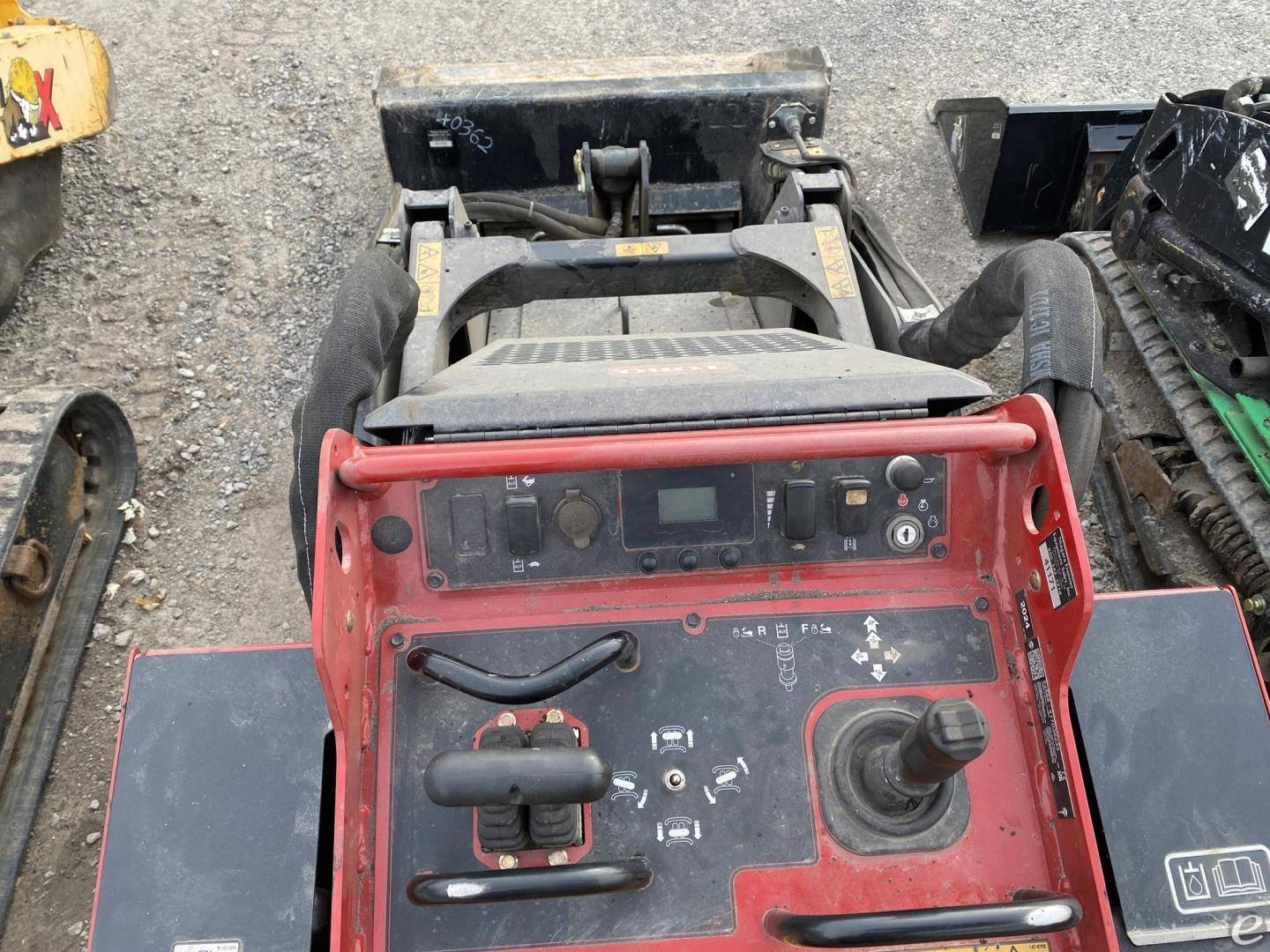 2024 Toro DINGO TX1000W