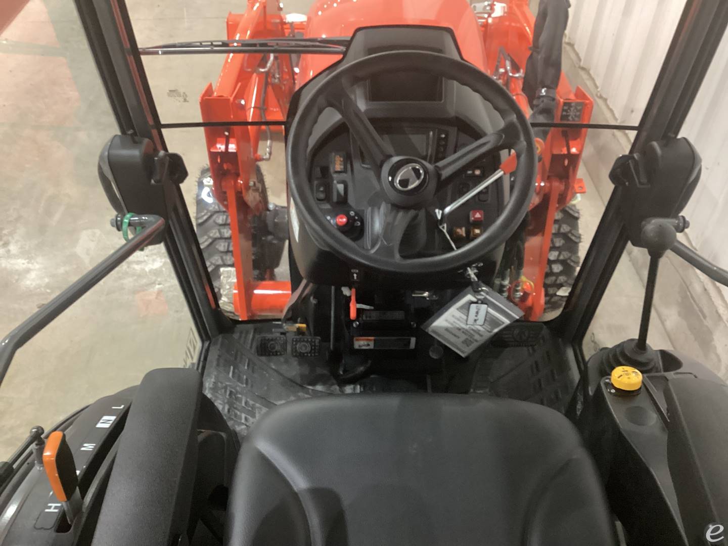 2024 Kubota LX4020HSDC