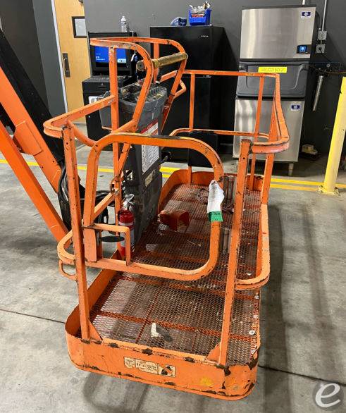 2016 JLG 600AJ